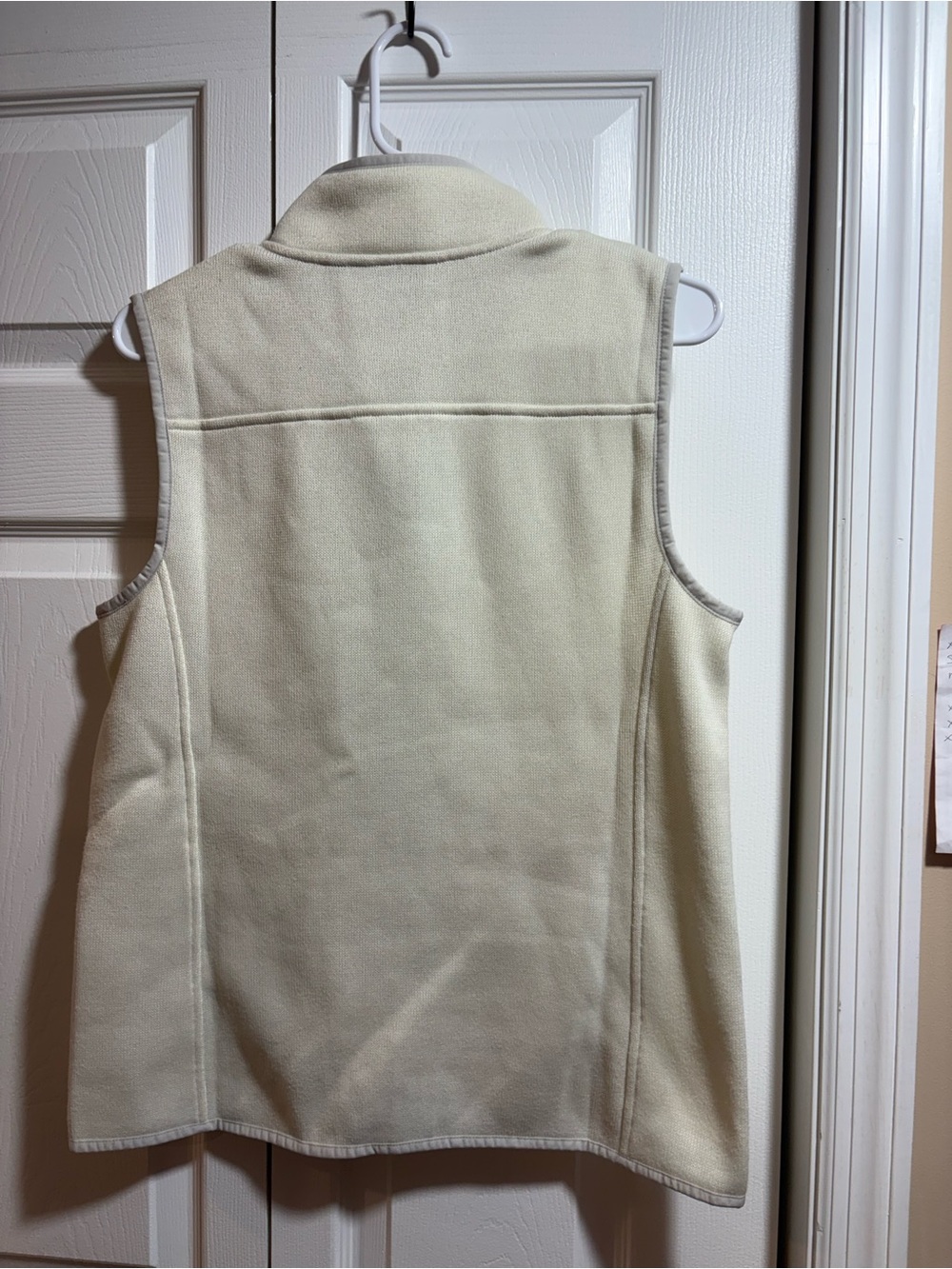 Vineyard Vines Cream Zip-Up Fleece Vest casual chic Fleece preppy casual classic - Picture 4 of 4